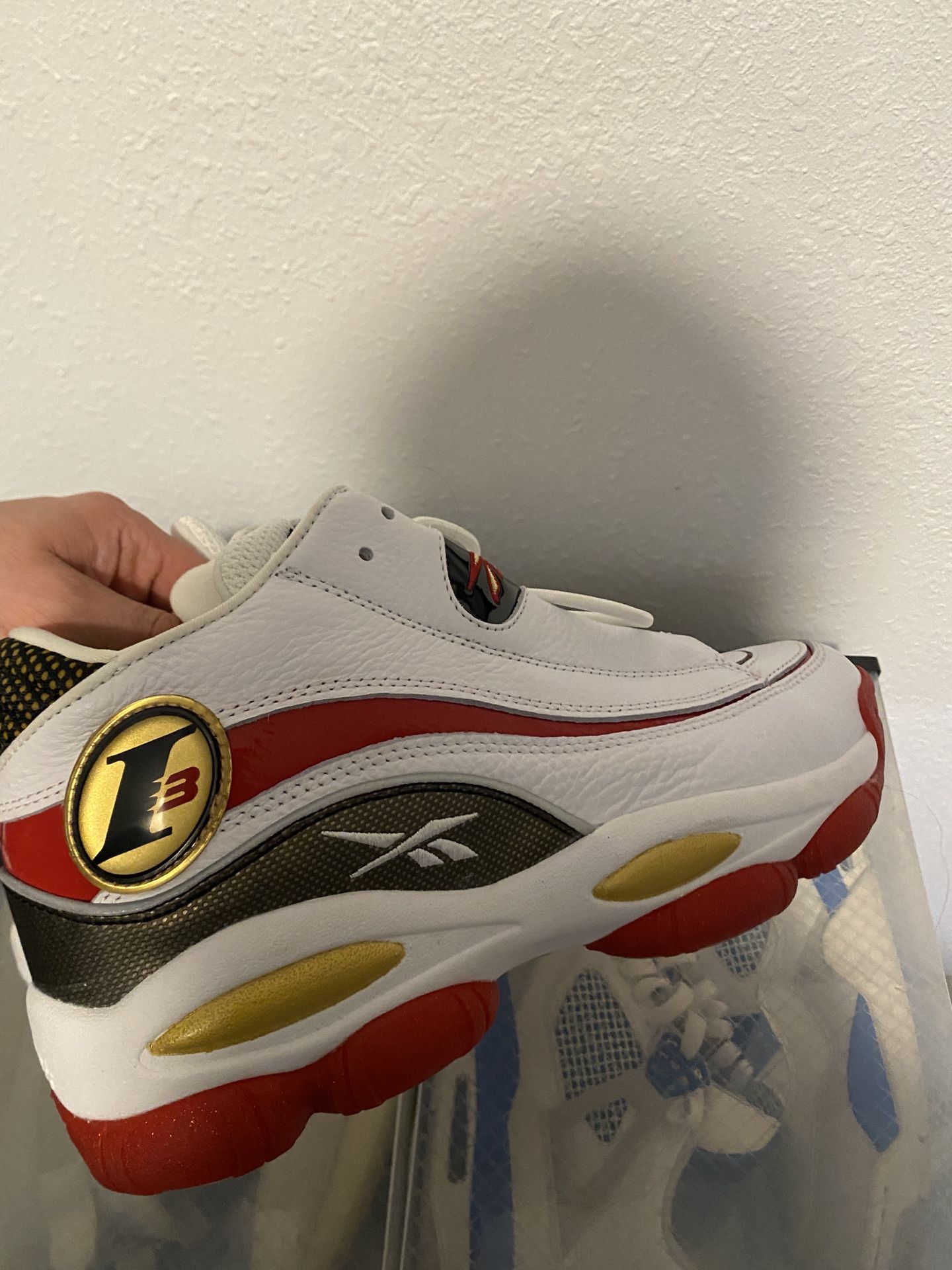 The Answers Reebok Size 8.5