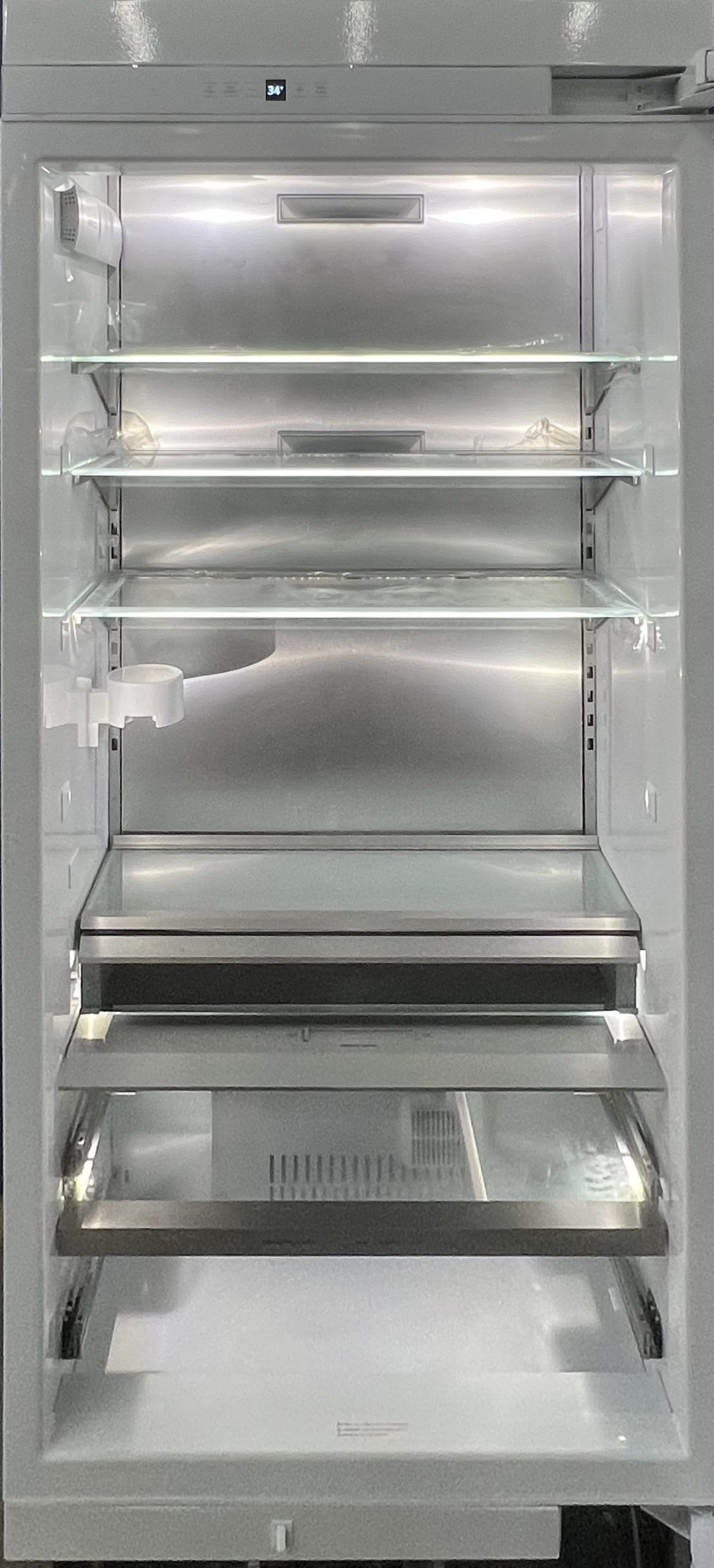 MONOGRAM Refrigerator ZIR361NBRII 01681 .