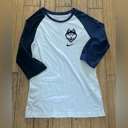 Adult Nike UConn Huskies Baseball Style Shirt Sz Medium