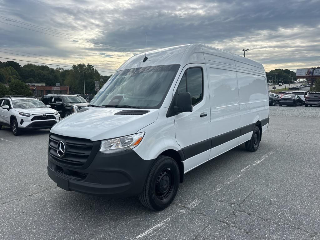 2025 Mercedes-Benz Sprinter 2500