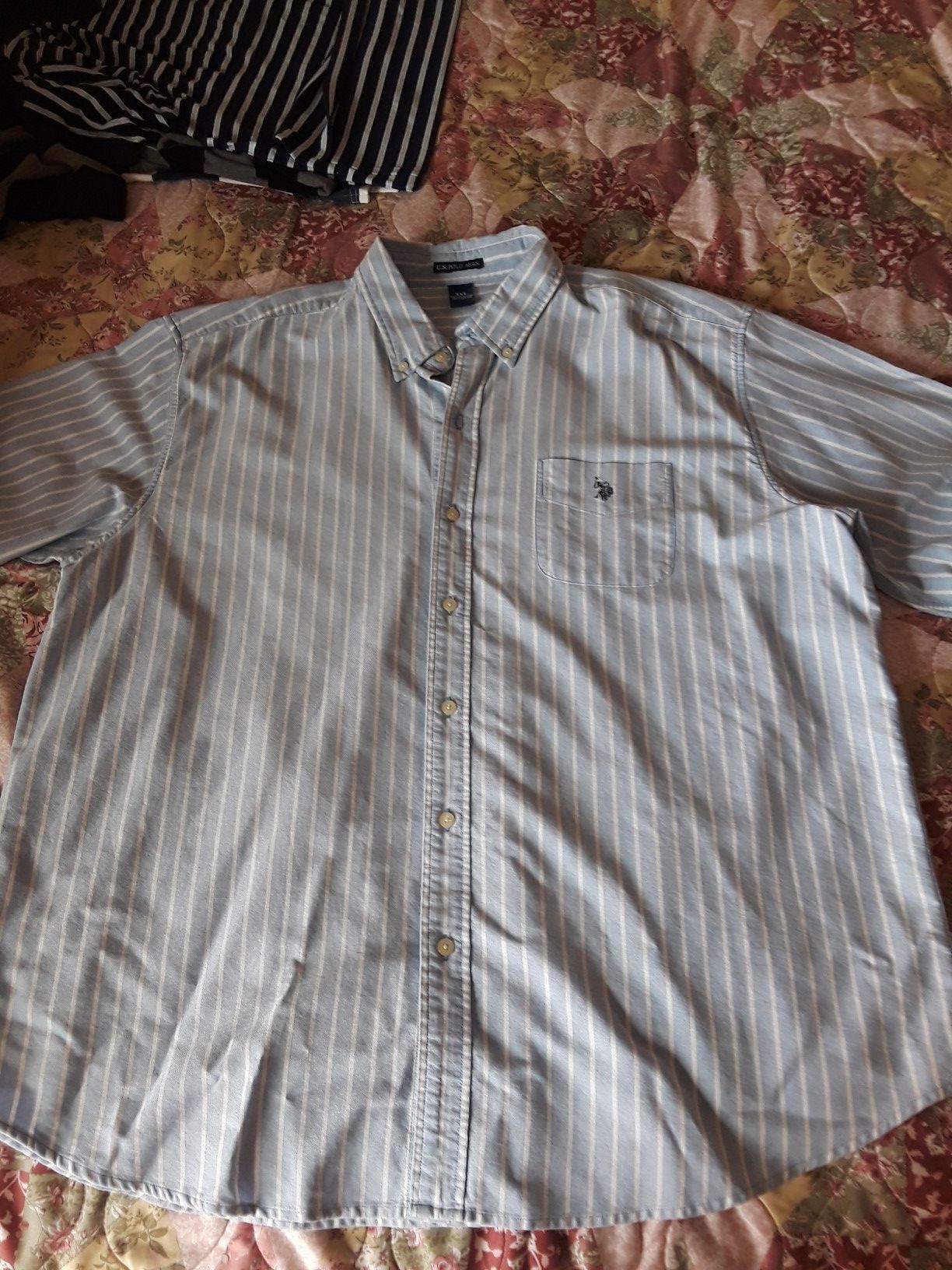 Men's shirts