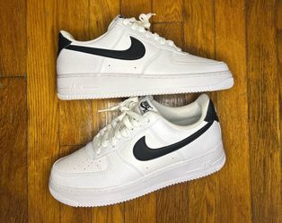 Nike Air Force 1 Low White Black Size 9 Men Shoes