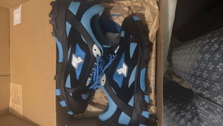 Sicko hiking shoes - ian Conner