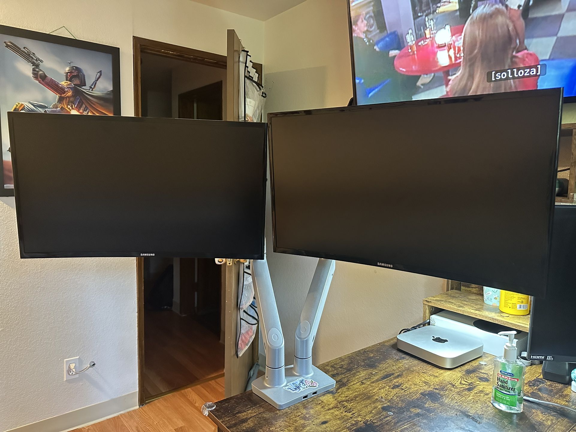 Samsung Monitors 27 with NB arm