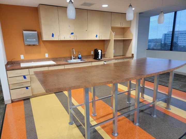 OFFICE KITCHEN ISLAND