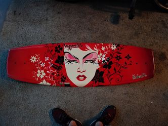 Hyperlite Eden 130 wakeboard