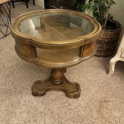 Antique End table