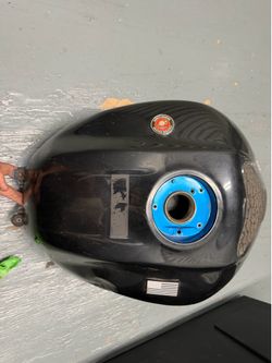 Suzuki sv(contact info removed)+ gas tank