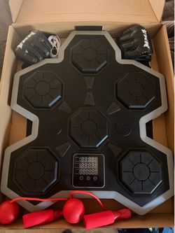 Intelligent Music Boxing Target