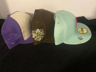 fitted hats 7 1/4 (NEVER WORN)