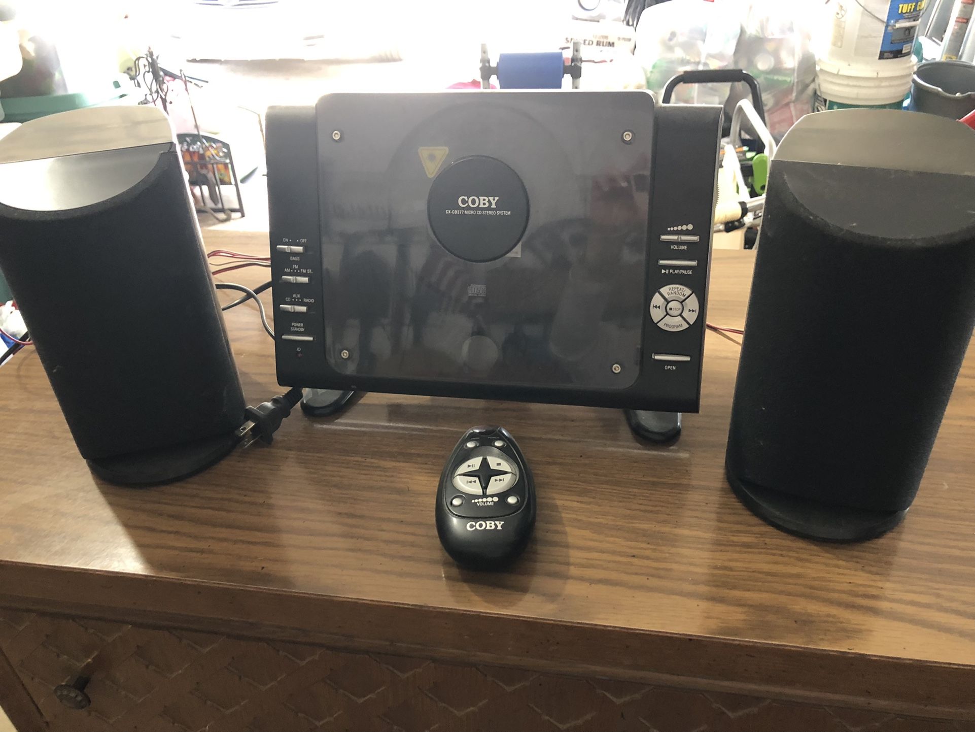 AM/FM CD Radio with remote