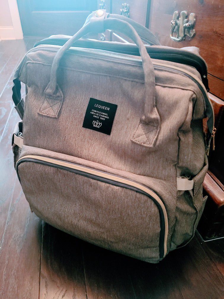 Expandable Diaper Bag/Backpack