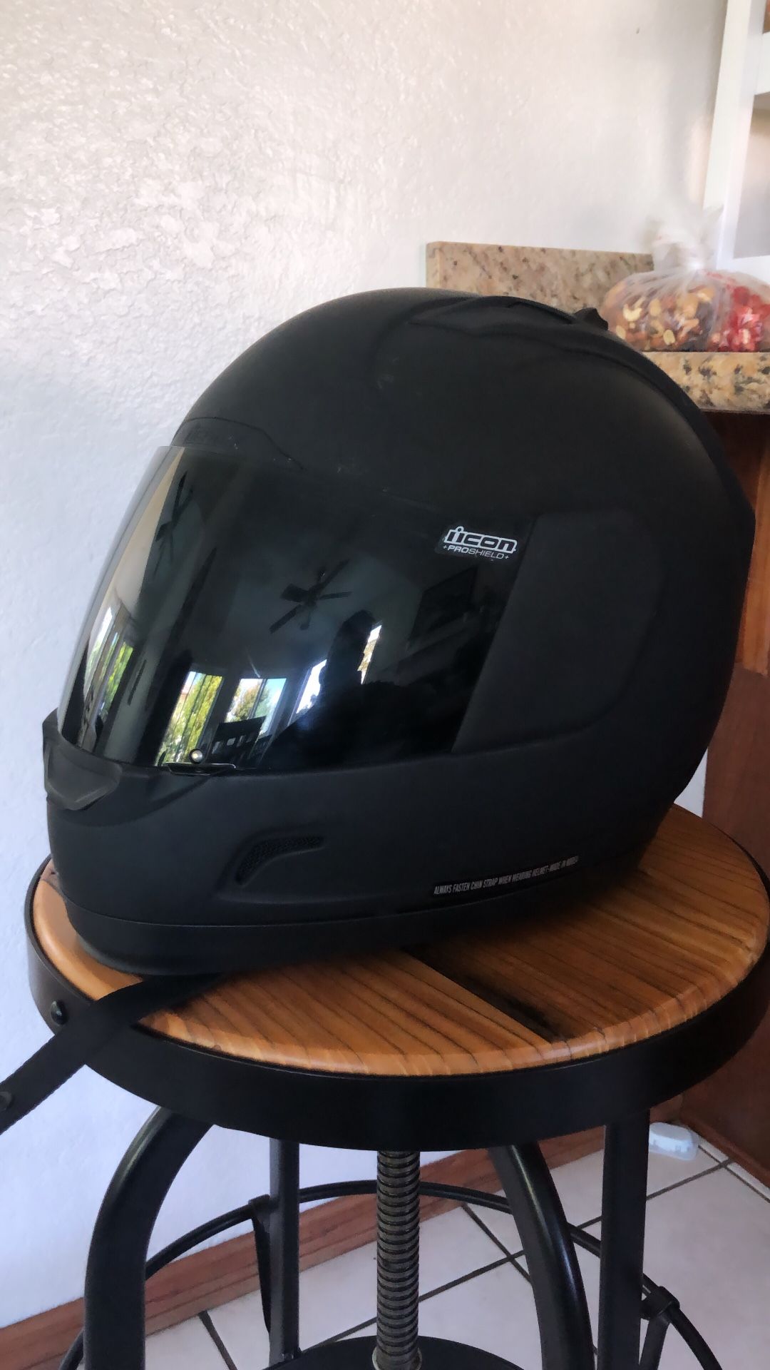 Icon helmet