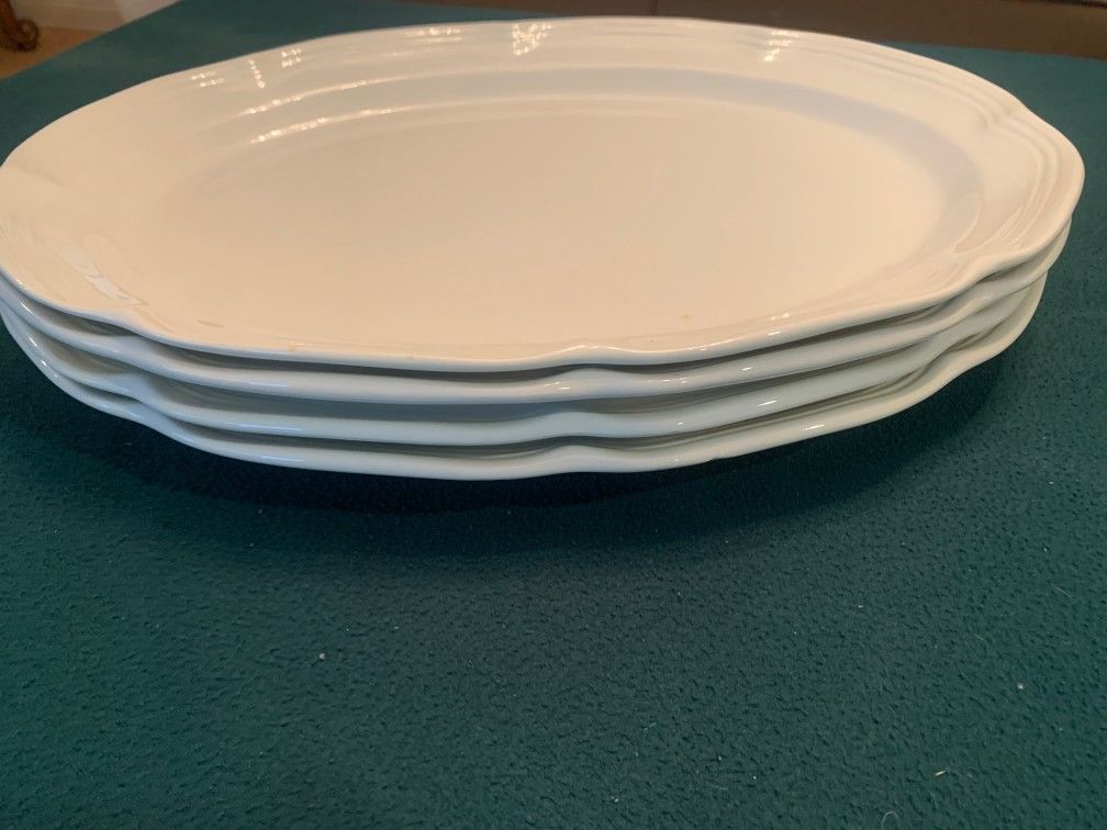 Large Mikasa  Porcelain Dishes 