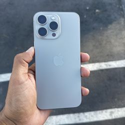 Iphone 15 Pro Max 5G 256GB Natural Titanium Unlocked