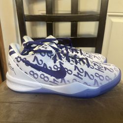 Brand new Nike Kobe 8 Court Purple Size 6Y no box 
