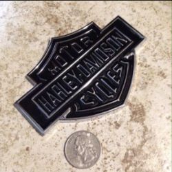 Harley Davidson Motorcycle Bar And Shield Emblem Metal Decal Willie G Black & Chrome