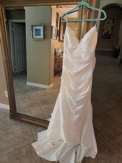 New Wedding Dress 👰🏻‍♀️Size 6