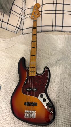 Fender Vintera iii 70s jazz bass brand new