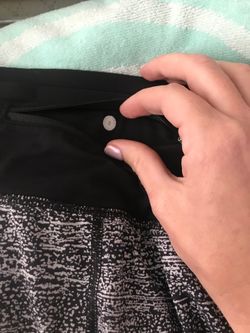 Lululemon 8 running shorts