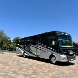 2014 Motorhome Two Slide Out
