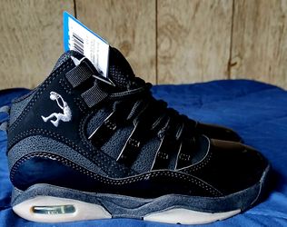 Shaq boys hi-top Sneakers sz 1