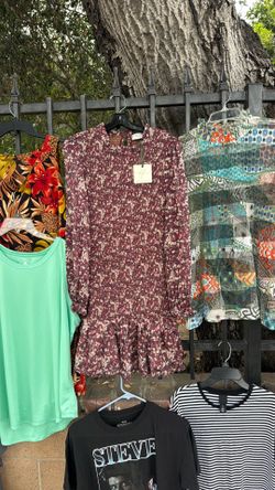 dress Small