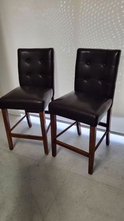 Leather Mid Size Chairs