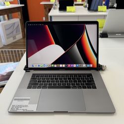 15" MacBook Pro Touchbar * 2.6Ghz Intel 6 Core i7 * 1TB SSD * 16GB RAM * Financing Available  