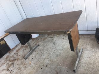 folding table