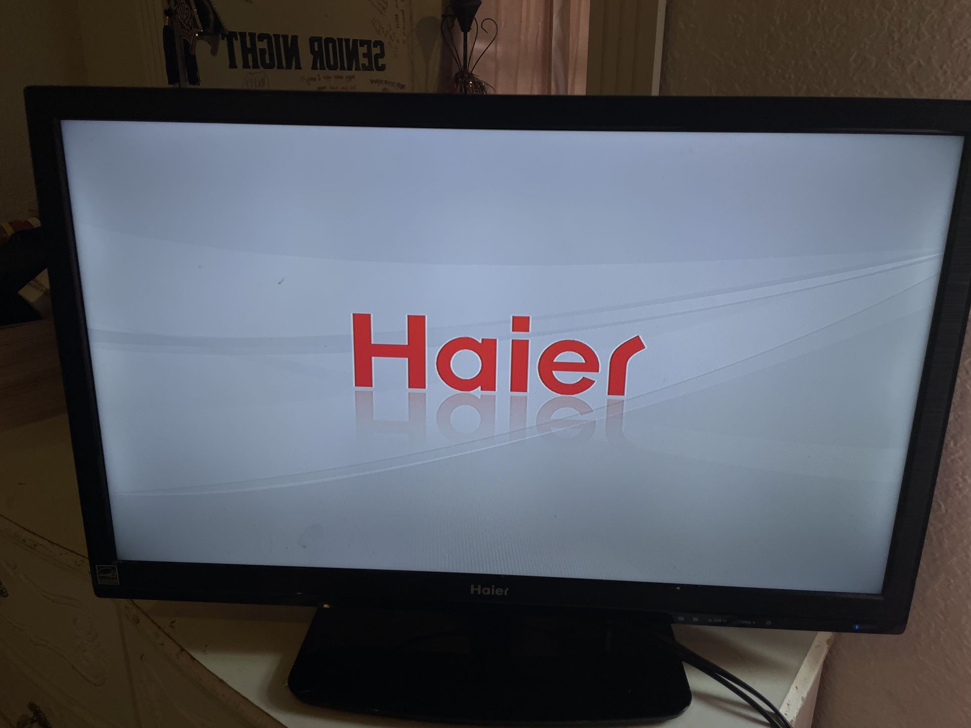 32 inch Tv