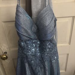 blue prom dress