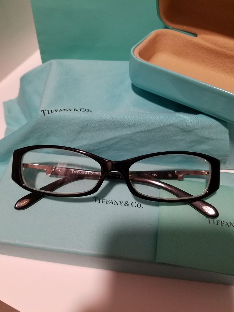 Tiffany's glasses frames with accessories