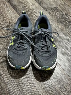 Under Amour Shoes