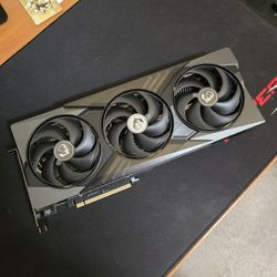 MSI RTX 5070 GAMING TRIO OC (12GB GDDR7)