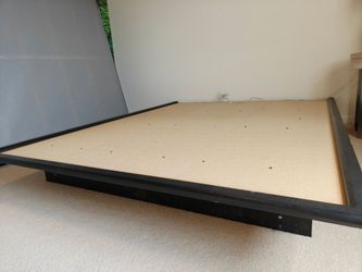 Queen size wooden bed frame