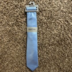 Light Blue Tie (Kenneth Cole) Brand New