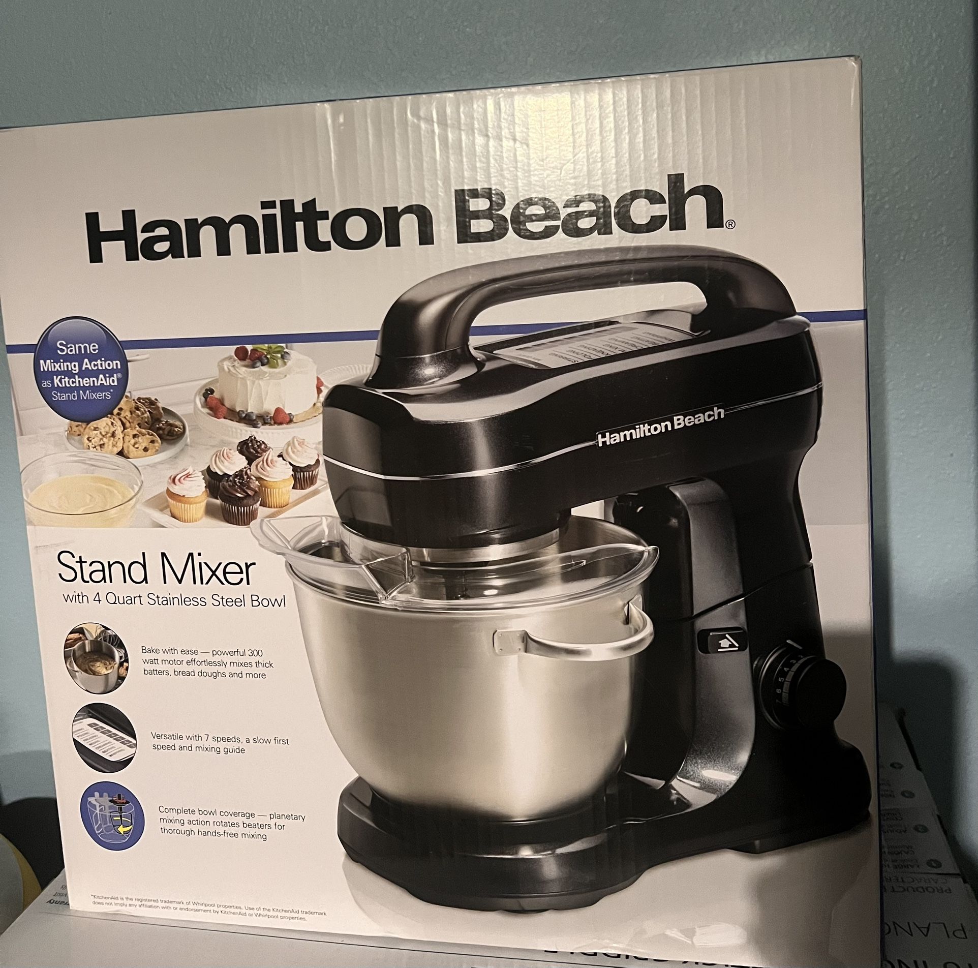 Hamilton Stand mixer