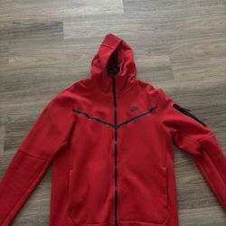 Nike Tech         Essentials fear Of God Adidas Yeezy 