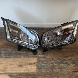2009 Ford Mustang Headlights 