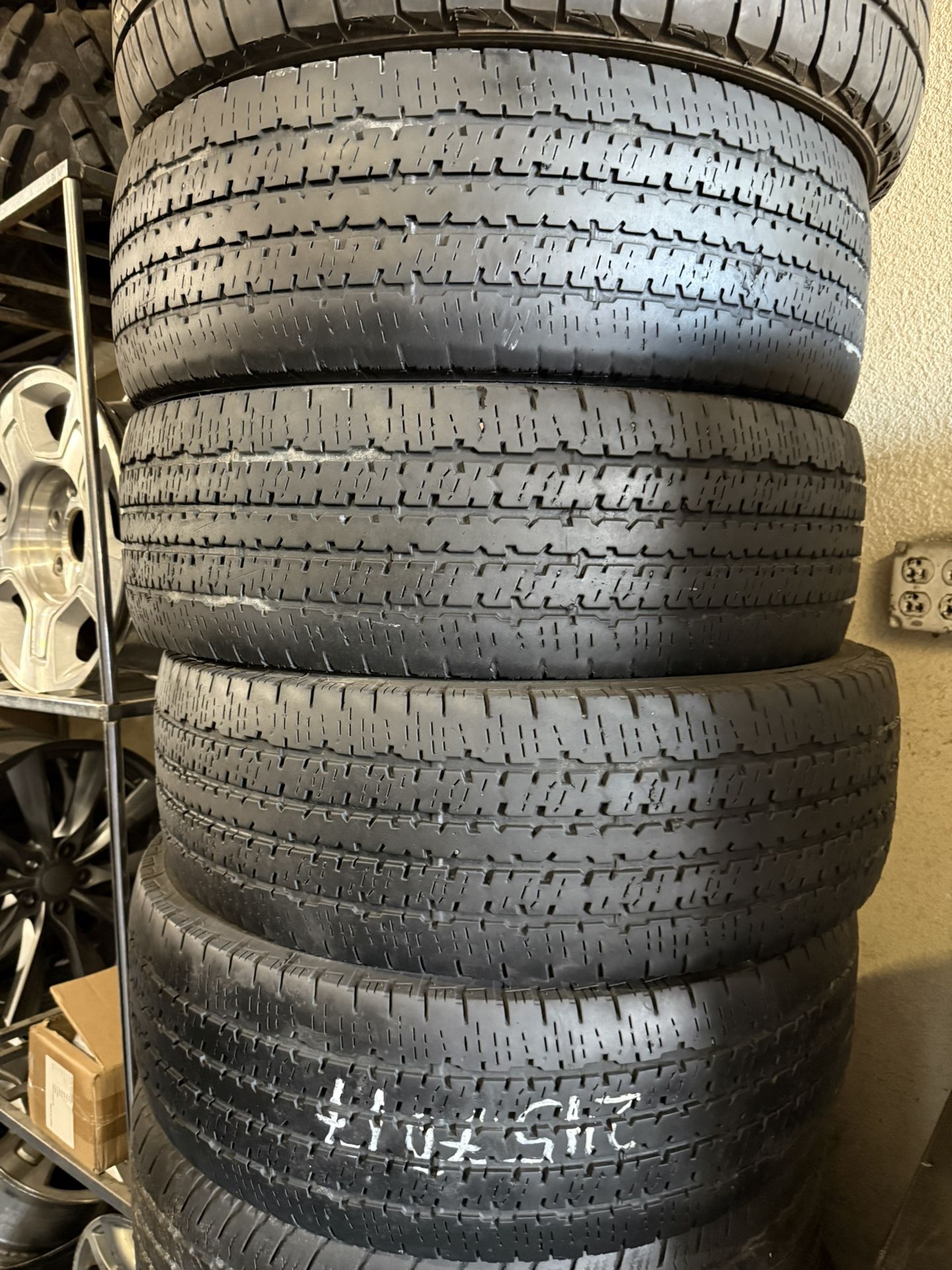LT225/75R16 10 ply