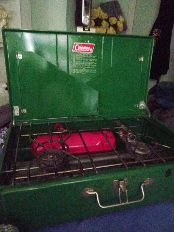 Vintage Coleman Stove