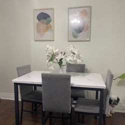 Dinning Table And Chairs