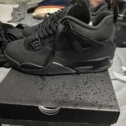 Retro 4 Black Cats 