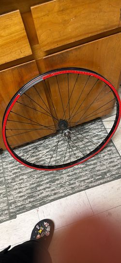 29inch rim with red tap