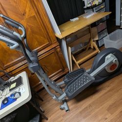 Elliptical Exercise Machine 