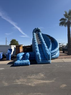 22ft Corkscrew Waterslide