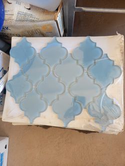 Glass Mosaic Tile 10x13- 22.5sq ft