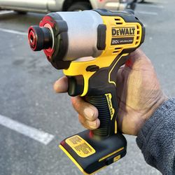 Dewalt 20v brushless compact 1/4 in. impact driver