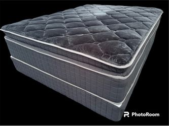 14” Cal King Midnight Collection Hybrid Pillow Top Mattress!